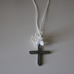 Metal silver cross with white flowers